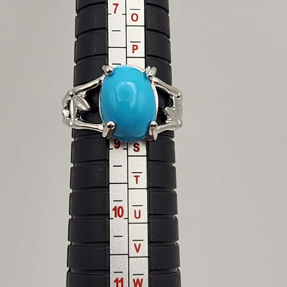 Blue Imitation Turquoise Oval Ring Size 8.5 Silver Tone Metal Band